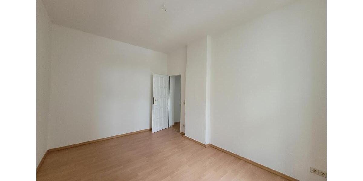 Etagenwohnung Stralsund Langendorfer Berg - 1 Zimmer, 33 m&sup2;, 289&euro; | Angebot:26001824
