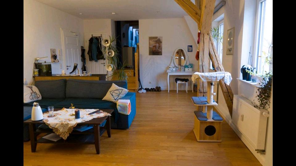 Dachgeschoßwohnung Steinhagen - 2 Zimmer, 84 m&sup2;, 960&euro; | Angebot:26527055
