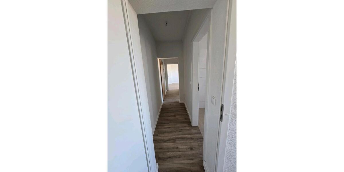 Etagenwohnung Bergen auf Rügen - 2 Zimmer, 43 m&sup2;, 370&euro; | Angebot:25923958