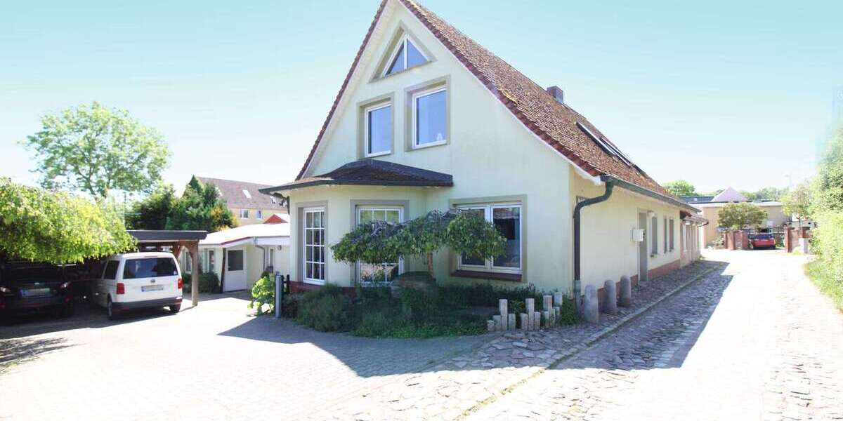 Einfamilienhaus Garz/Rügen Rügen - 5 Zimmer, 204 m&sup2;, 349.000&euro; | Angebot:26996352