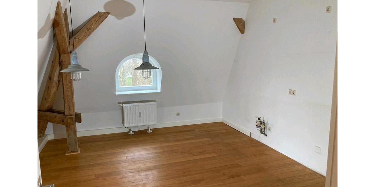 Dachgeschoßwohnung Steinhagen - 2 Zimmer, 84 m&sup2;, 960&euro; | Angebot:26527055