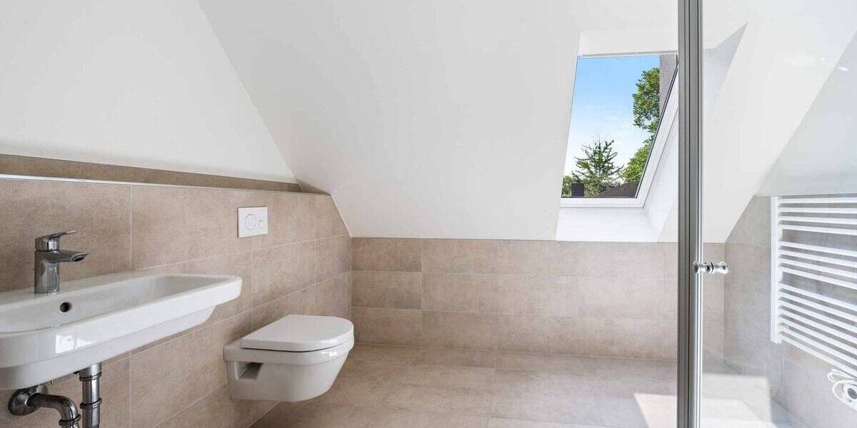 Etagenwohnung Stralsund Kniepervorstadt - 3 Zimmer, 74 m&sup2;, 359.000&euro; | Angebot:26142343