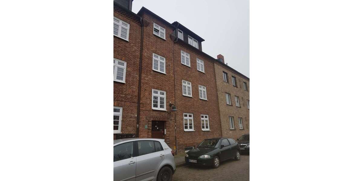 Etagenwohnung Stralsund - 2 Zimmer, 45 m&sup2;, 420&euro; | Angebot:27085876