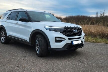 Ford Explorer 99.800 km 34.499 &euro; Stralsund 18437