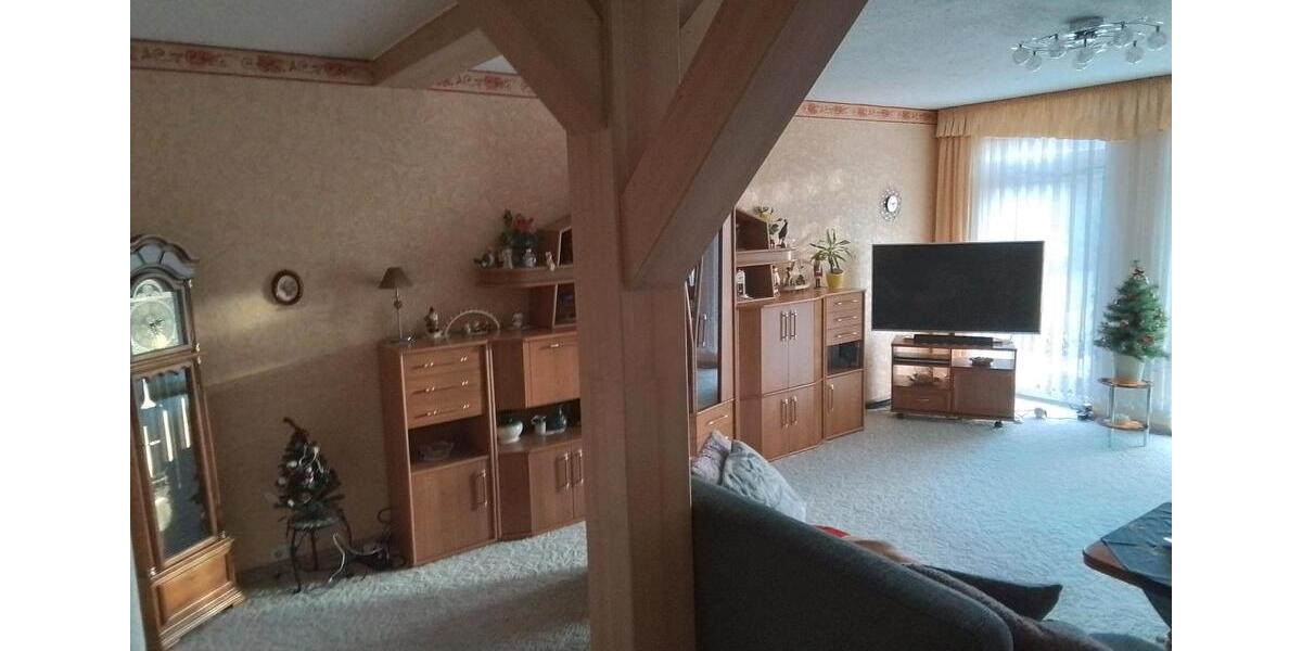 Doppelhaushälfte Neuenkirchen - 7 Zimmer, 277 m&sup2;, 430.000&euro; | Angebot:26587999