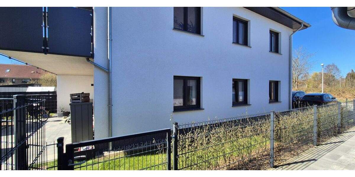 Terrassenwohnung Stralsund Tribseer - 3 Zimmer, 100 m&sup2;, 1.350&euro; | Angebot:26694681