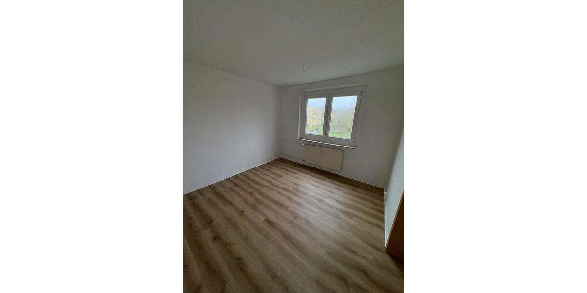 Etagenwohnung Stralsund Knieper - 4 Zimmer, 88 m&sup2;, 665&euro; | Angebot:25235678