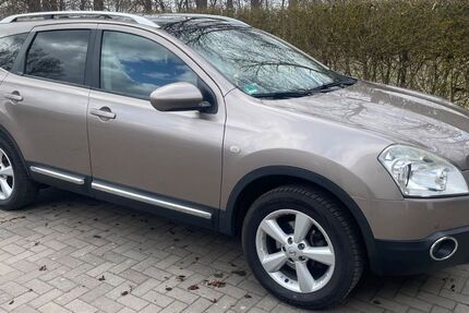 Nissan Qashqai+2 151.000 km 6.250 &euro; Levenhagen 17498