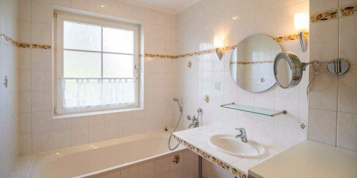 Einfamilienhaus Zingst - 7 Zimmer, 899.000&euro; | Angebot:25898171