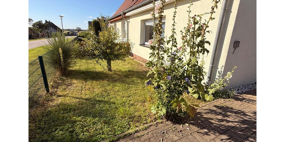 Doppelhaushälfte Steinhagen - 4 Zimmer, 100 m&sup2;, 219.000&euro; | Angebot:27273569