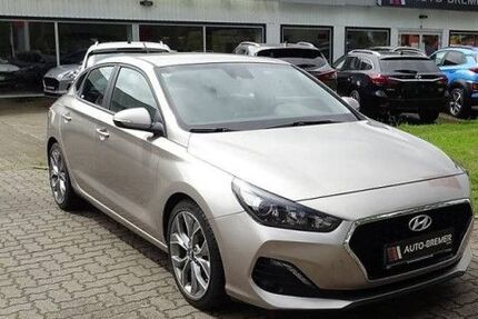 Hyundai i30 20.300 km 14.990 &euro; Bergen auf Rügen 18528