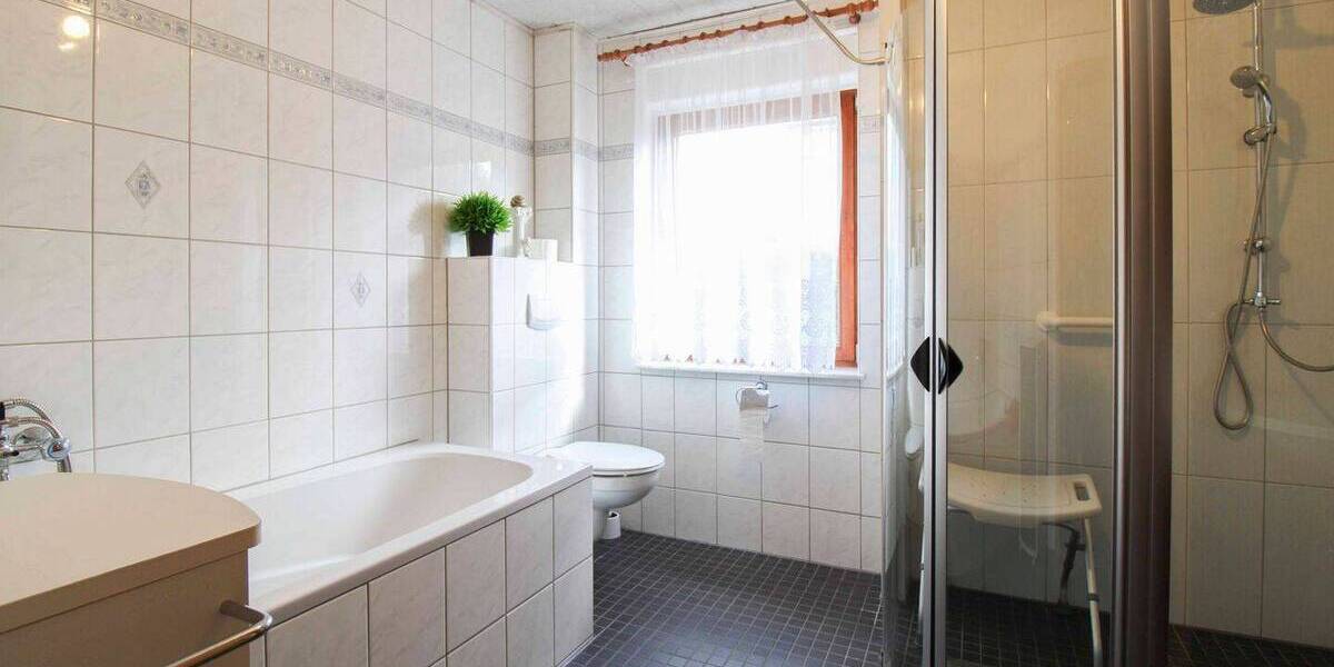 Mehrfamilienhaus, Wohnhaus Neuenkirchen Zessin - 1 Zimmer, 250 m&sup2;, 499.000&euro; | Angebot:26673399