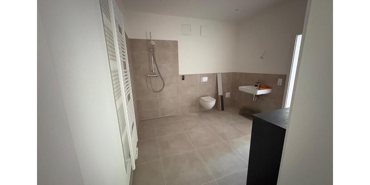 Erdgeschoßwohnung Putbus - 2 Zimmer, 70 m&sup2;, 875&euro; | Angebot:26476019