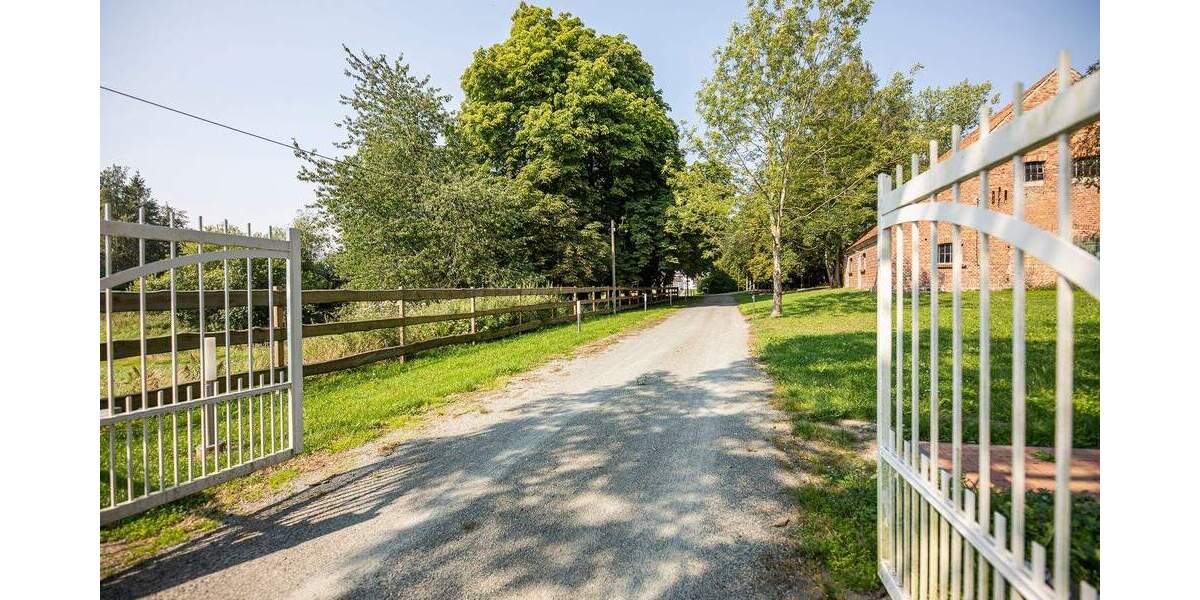 Mehrfamilienhaus, Wohnhaus Bergen auf Rügen Silvitz - 1 Zimmer, 382 m&sup2;, 2.000.000&euro; | Angebot:25736463