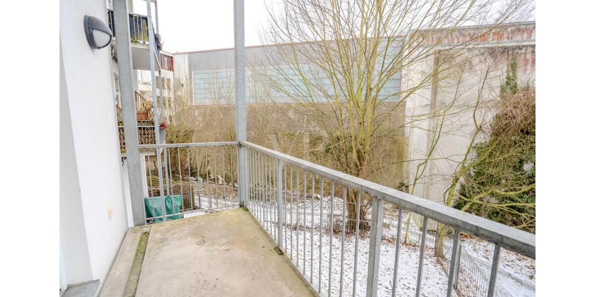 Etagenwohnung Stralsund - 5 Zimmer, 142 m&sup2;, 1.495&euro; | Angebot:24795712