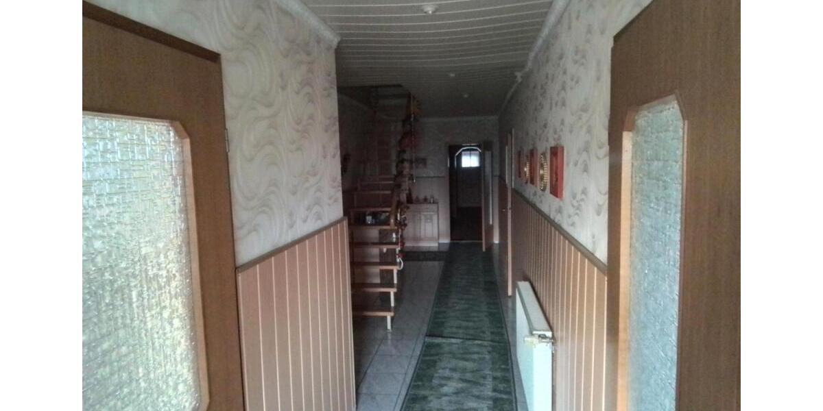 Doppelhaushälfte Neuenkirchen - 7 Zimmer, 277 m&sup2;, 430.000&euro; | Angebot:26587999