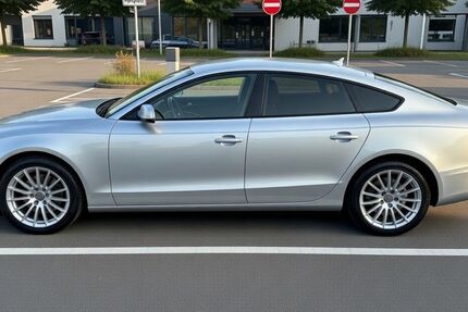 Audi A5 108.055 km 8.200 &euro; Stralsund 18437