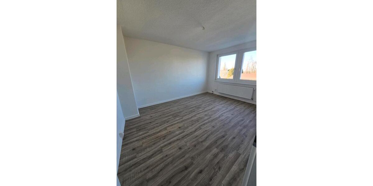 Etagenwohnung Bergen auf Rügen - 2 Zimmer, 43 m&sup2;, 370&euro; | Angebot:25923958