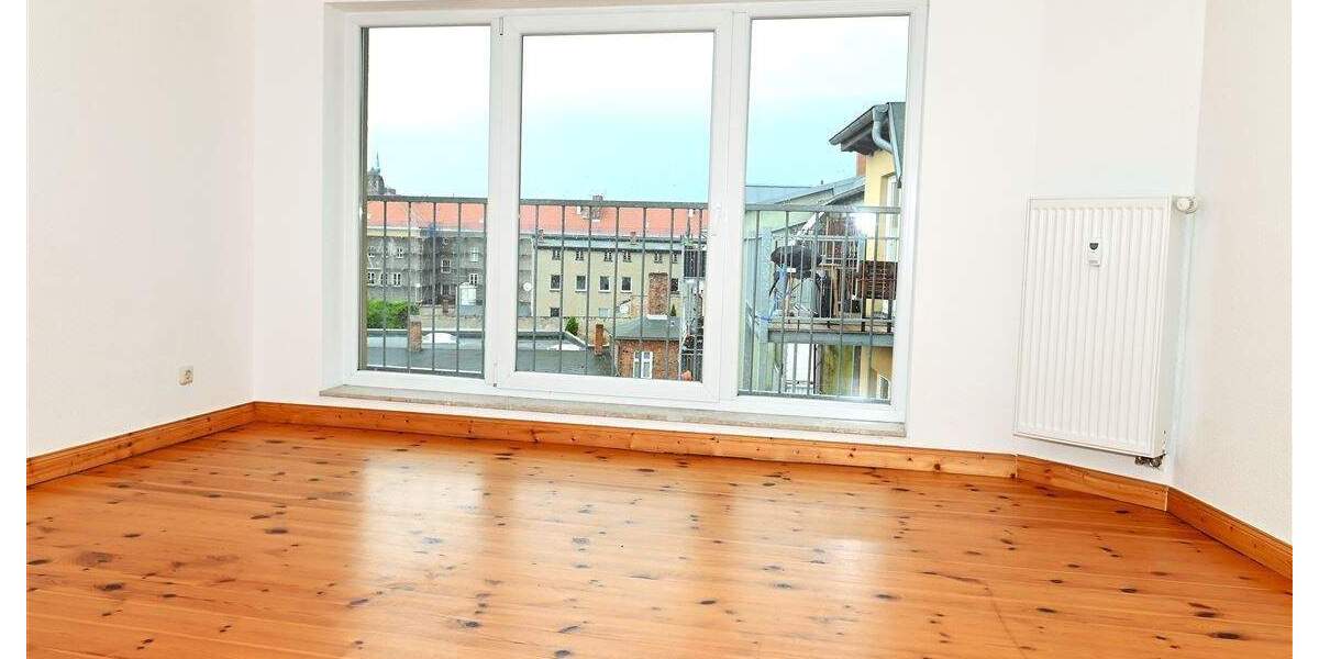Etagenwohnung Stralsund Franken - 3 Zimmer, 107 m&sup2;, 980&euro; | Angebot:25834676
