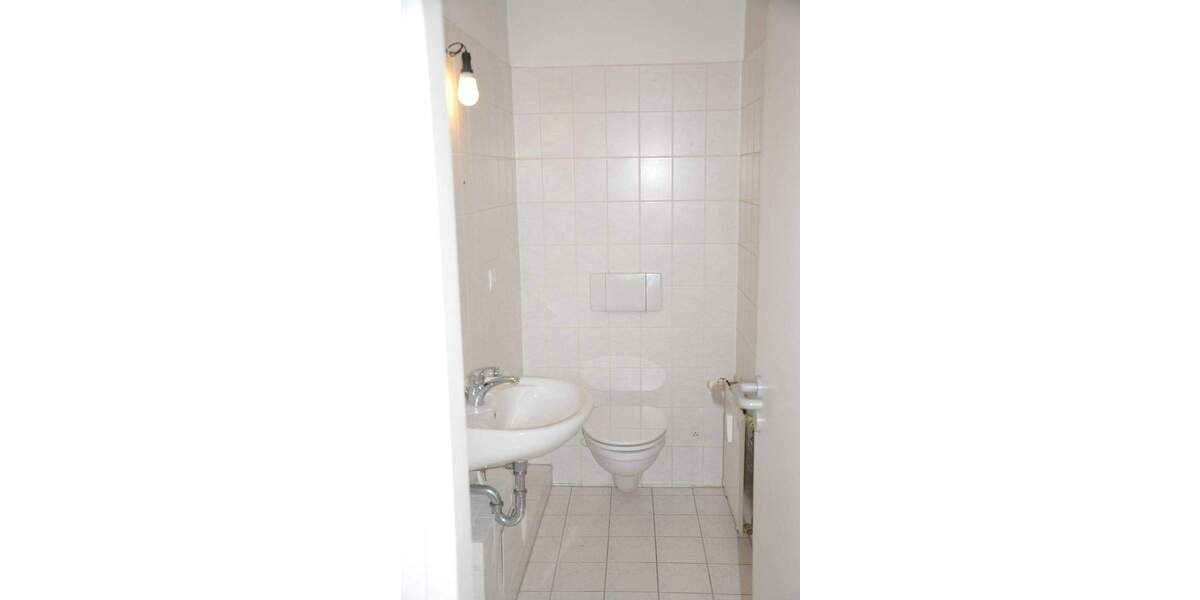 Etagenwohnung Stralsund Altstadt - 2 Zimmer, 105 m&sup2;, 985&euro; | Angebot:25682085