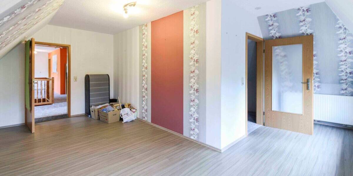 Einfamilienhaus Süderholz Behnkenhagen - 8 Zimmer, 226 m&sup2;, 299.000&euro; | Angebot:26717616