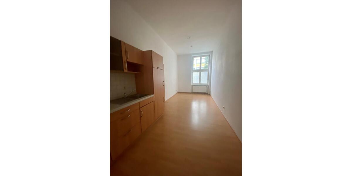 Etagenwohnung Stralsund - 2 Zimmer, 34 m&sup2;, 390&euro; | Angebot:25379015