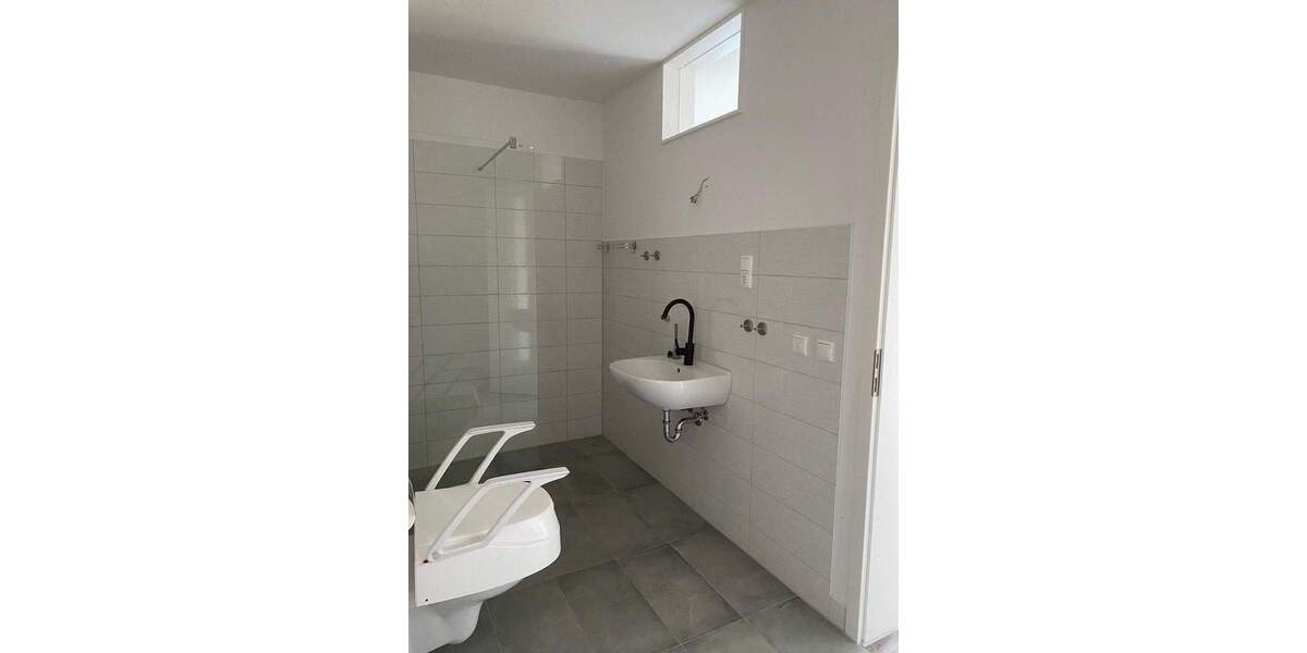 Etagenwohnung Stralsund Tribseer - 2 Zimmer, 38 m&sup2;, 551&euro; | Angebot:25682081