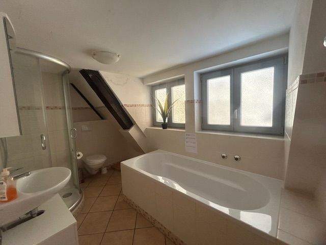 Etagenwohnung Stralsund Altstadt - 3 Zimmer, 110 m&sup2;, 1.350&euro; | Angebot:25734870