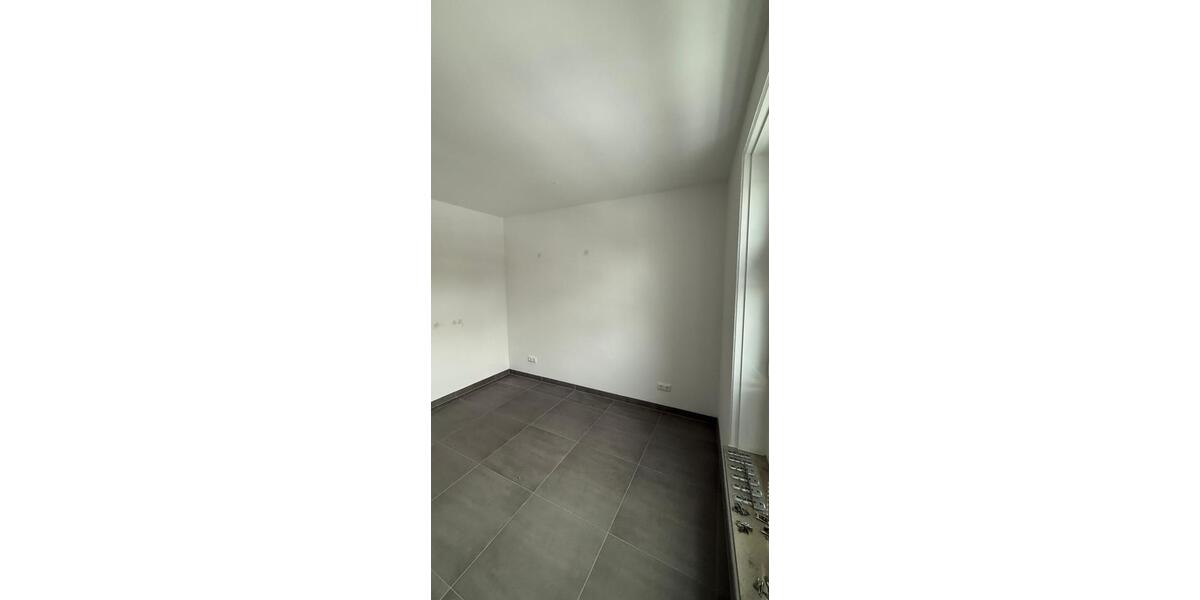 Etagenwohnung Stralsund - 2 Zimmer, 46 m&sup2;, 900&euro; | Angebot:25086177