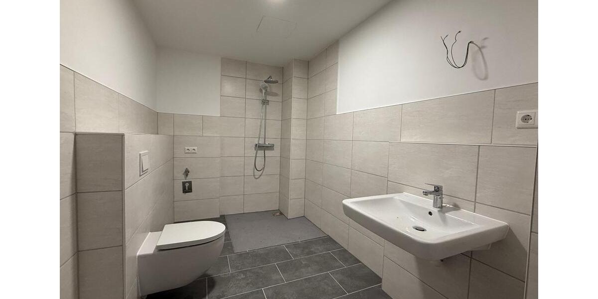 Etagenwohnung Stralsund Knieper - 2 Zimmer, 83 m&sup2;, 965&euro; | Angebot:25349260