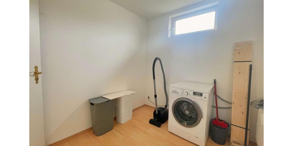 Etagenwohnung Franzburg - 4 Zimmer, 64 m&sup2;, 570&euro; | Angebot:25978951