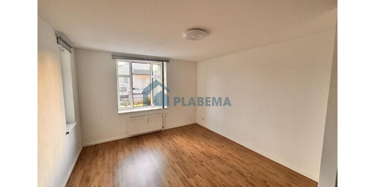 Erdgeschoßwohnung Stralsund Langendorfer Berg - 1 Zimmer, 29 m&sup2;, 526&euro; | Angebot:25987575