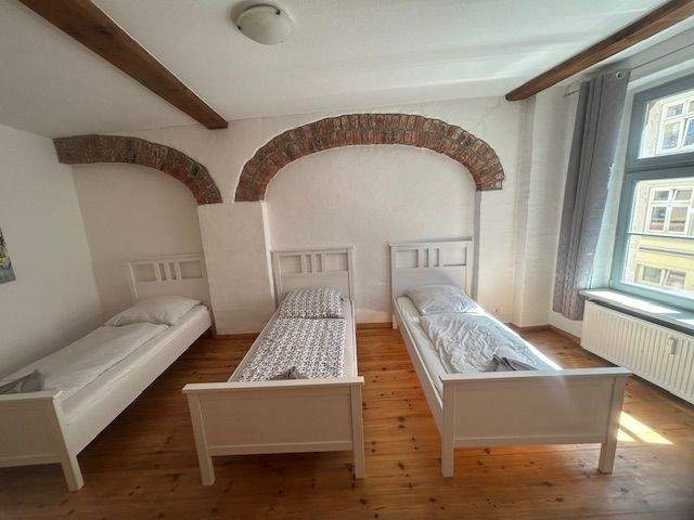 Etagenwohnung Stralsund Altstadt - 3 Zimmer, 85 m&sup2;, 1.063&euro; | Angebot:25897910