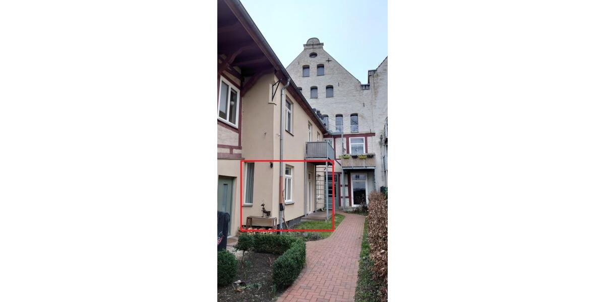 Erdgeschoßwohnung Stralsund - 2 Zimmer, 63 m&sup2;, 575&euro; | Angebot:25810311