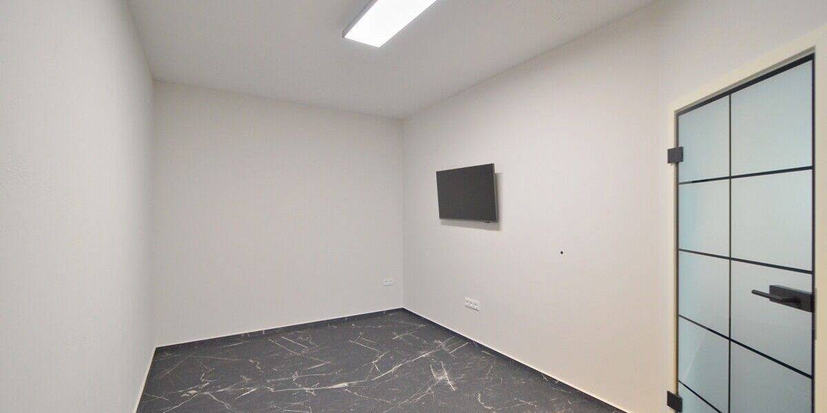 Gewerbeobjekt Richtenberg - 5 Zimmer, 116 m&sup2;, 720&euro; | Angebot:25701024