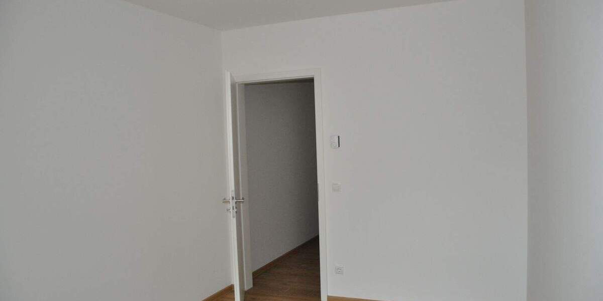 Etagenwohnung Stralsund Tribseer - 2 Zimmer, 47 m&sup2;, 470&euro; | Angebot:25863421