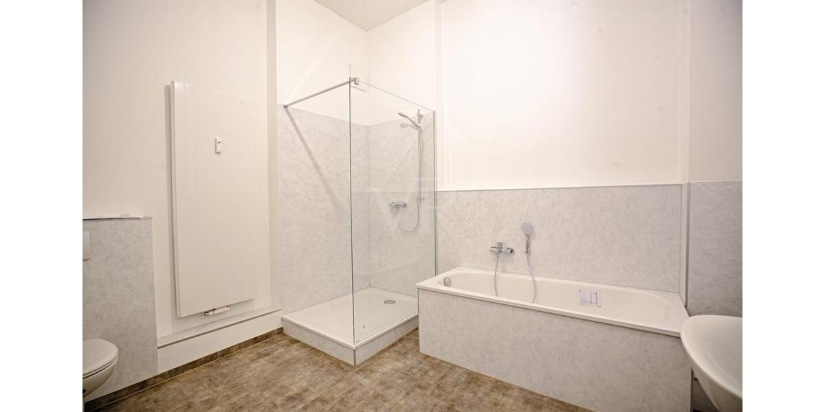 Etagenwohnung Stralsund - 3 Zimmer, 112 m&sup2;, 1.123&euro; | Angebot:24522381