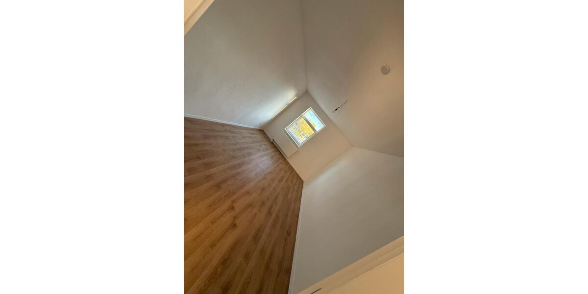 Etagenwohnung Neuenkirchen - 4 Zimmer, 120 m&sup2;, 1.200&euro; | Angebot:26521284