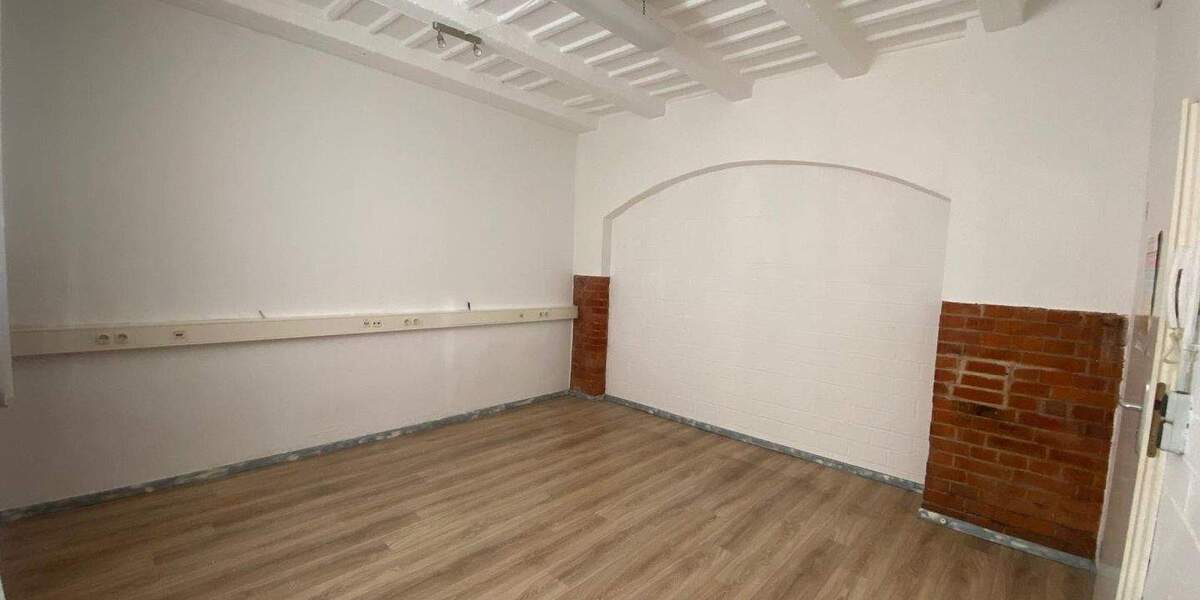 Gewerbeobjekt Stralsund Altstadt - 2 Zimmer, 71 m&sup2;, 600&euro; | Angebot:25678488