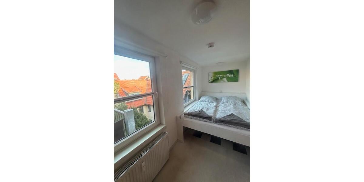 Etagenwohnung Stralsund - 3 Zimmer, 80 m&sup2;, 960&euro; | Angebot:25893894
