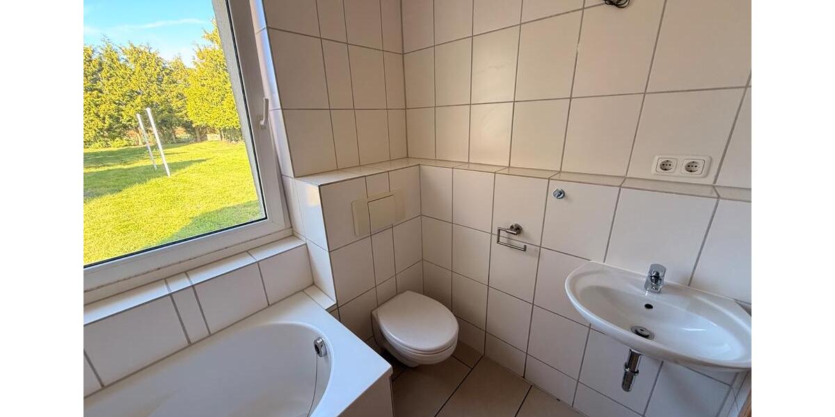 Doppelhaushälfte Steinhagen - 4 Zimmer, 100 m&sup2;, 219.000&euro; | Angebot:27273569
