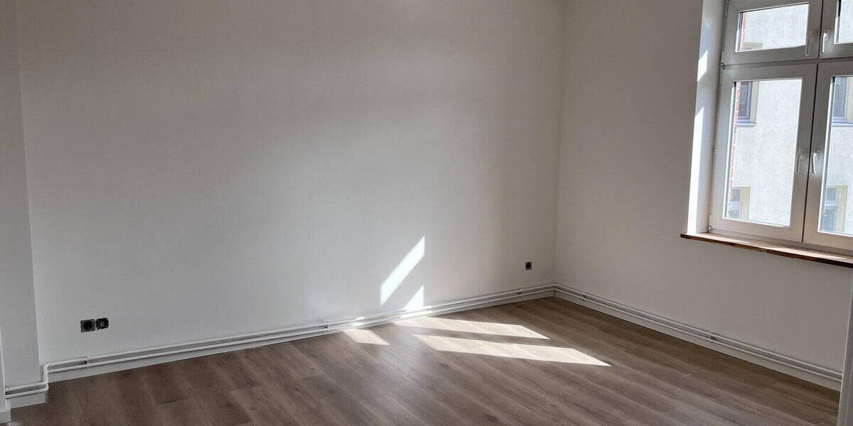 Etagenwohnung Stralsund Frankenvorstadt - 4 Zimmer, 80 m&sup2;, 1.120&euro; | Angebot:26102923