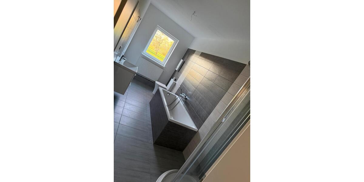 Etagenwohnung Neuenkirchen - 4 Zimmer, 120 m&sup2;, 1.200&euro; | Angebot:26521284