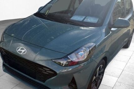 Hyundai i10 3.519 km 18.589 &euro; Bergen auf Rügen 18528