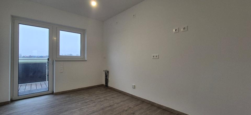 Etagenwohnung Stralsund Langendorfer Berg - 3 Zimmer, 86 m&sup2;, 1.146&euro; | Angebot:23856910