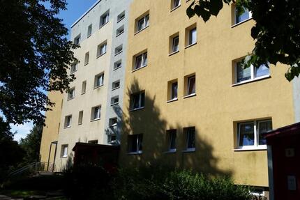 Wohnung Stralsund Langendorfer Berg - 3 Zimmer, 66 m&sup2;, 400&euro; | Angebot:25962489