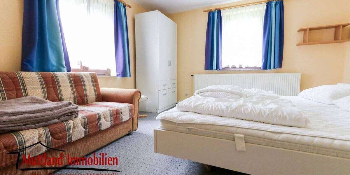 Einfamilienhaus Klausdorf - 8 Zimmer, 195 m&sup2;, 540.000&euro; | Angebot:25663803