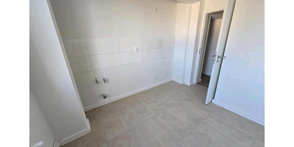 Etagenwohnung Bergen auf Rügen - 2 Zimmer, 43 m&sup2;, 370&euro; | Angebot:25923958