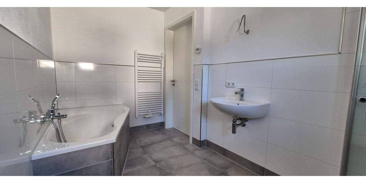 Etagenwohnung Stralsund Andershof - 3 Zimmer, 62 m&sup2;, 936&euro; | Angebot:26824843