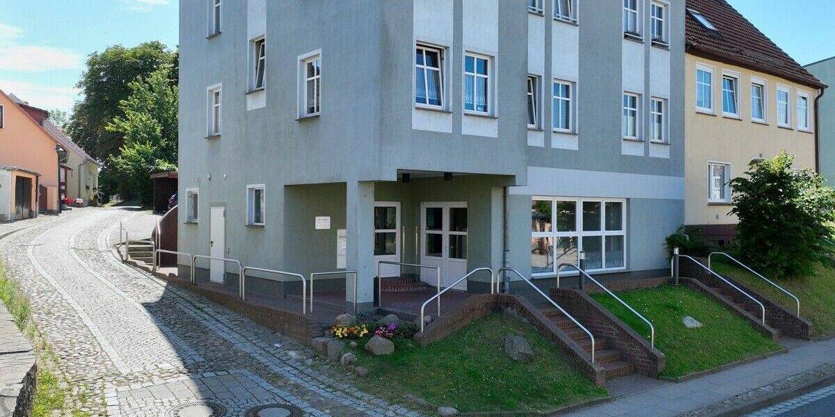 Gewerbeobjekt Richtenberg - 5 Zimmer, 116 m&sup2;, 720&euro; | Angebot:25701024